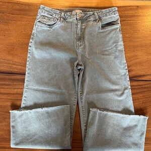 Kut from the Kloth grey wash jeans - petite 27” inseam